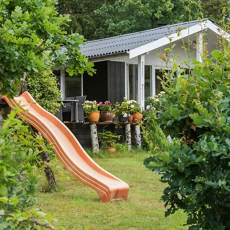2 Bedroom Pet Friendly In Holiday home