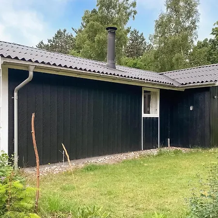 Holiday home 2 Bedroom Pet Friendly In Knebel